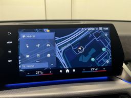 Zunanja slika - BMW iX - 2 eDrive20 - 15 - Predogledna slika