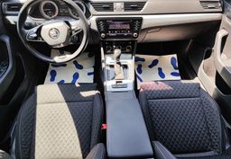 Zunanja slika - Škoda Superb - 2.0 TDI  Combi DSG 110 kW PDC-ACC-MRTVI KOT - 7 - Predogledna slika