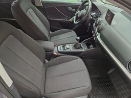 Notranja slika - Audi Q2 - 1,6 TDI (Basis) - 12 - Predogledna slika
