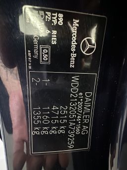 Zunanja slika - Mercedes-Benz E-Razred - AMG Line Avt. 220 AMG 4Matic.NEMŠKI.KAMERA.DIZEL - 20 - Predogledna slika
