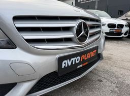 Zunanja slika - Mercedes-Benz B-Razred - B 200 CDI 2.LASTNICA KAMERA TEMPOMAT ALU 17 - 10 - Predogledna slika