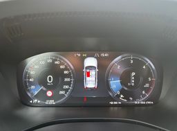 Zunanja slika - Volvo XC60 - D4 AWD AUT Momentum PILOT-KAMERA-MRTVI.KOT-KEYLESS - 11 - Predogledna slika