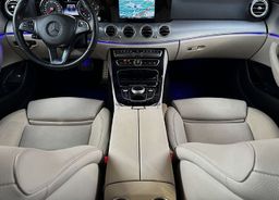 Zunanja slika - Mercedes-Benz E-Razred - E 220d KAMERA-AMBI-BURMESTER-GRETJE-F1... - 14 - Predogledna slika