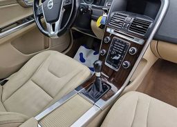 Zunanja slika - Volvo XC60 - D4 AWD R-Design Summum LEPO OHRANJEN... - 10 - Predogledna slika