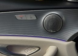 Zunanja slika - Mercedes-Benz E-Razred - E 220d KAMERA-AMBI-BURMESTER-GRETJE-F1... - 19 - Predogledna slika