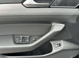 Zunanja slika - VW Passat - Variant 2.0 TDI BMT KAMERA ACC MTRVI KOT GRETJE SED+VOLAN - 11 - Predogledna slika