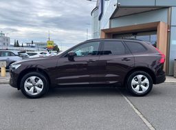 Zunanja slika - Volvo XC60 - B5P  Core AT AWD 3 leta garancije + 3 servisi - 3 - Predogledna slika