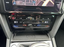 Zunanja slika - VW Passat - Variant 2.0 TDI Business ACC-KAMERA-GRETJE.SED+VOLAN - 16 - Predogledna slika