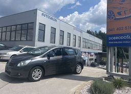 Zunanja slika - Toyota Verso - 2.0 D4-D Sol 7 sedežev REDNO SERVISIRAN... - 3 - Predogledna slika