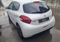 Zunanja slika - Peugeot 208 - 1.2 PureTech 83 S S Allure  67674KM.SERVISNA - 5 - Predogledna slika