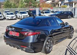 Zunanja slika - Alfa Romeo Giulia - 2.2 Multijet AUT. Q4 Veloce SLOVENSKO POREKLO - 4 - Predogledna slika