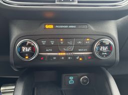 Zunanja slika - Ford Kuga - St-Line X 2.0 EcoBlue Auto KAMERA-SLO-GRETJE-1.LAS - 15 - Predogledna slika