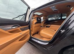 Zunanja slika - BMW Serija 7 - : 750Ld xDrive M-SPORT LASER ACC PANO SKY ALU20 360K - 17 - Predogledna slika