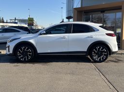 Zunanja slika - KIA XCeed - 1.6 T-GDi EX WAY ISG.7DCT 110.3 kW - 3 - Predogledna slika