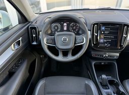 Zunanja slika - Volvo XC40 - D3 A Momentum 1.LASTNIK - 13 - Predogledna slika