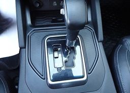 Zunanja slika - SsangYong Musso - 2.2 XDi ULTIMATE 4WD A T TOV. GARANCIJA. KLJUKA - 10 - Predogledna slika