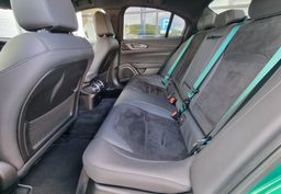 Zunanja slika - Alfa Romeo Giulia - 2.9 V6 Bi-Turbo Quadrifoglio 510hp - HARMAN KARDON - 8 - Predogledna slika