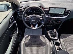 Zunanja slika - KIA XCeed - 1.0 T-GDi EX Way - 7 - Predogledna slika