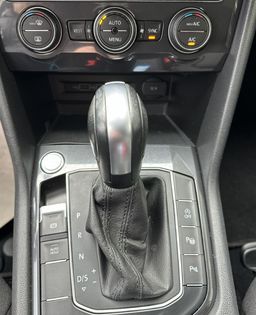 Zunanja slika - VW Tiguan Allspace - 7 SEDEŽEV-AVTOMATIK-EDITION-RADAR-NVI-KAMERA-GRET - 16 - Predogledna slika