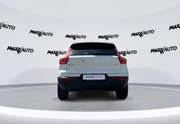 Zunanja slika - Volvo XC40 - D3 Momentum Avt. - 6 - Predogledna slika