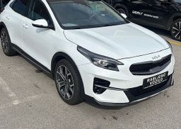 Zunanja slika - KIA XCeed - 1.5 T-GDi EX Way ISG. M T 118 kW - 2 - Predogledna slika
