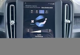 Zunanja slika - Volvo XC40 - D3 Momentum Avt. - 19 - Predogledna slika
