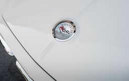 Zunanja slika - Chevrolet Corvette - C1 V8 5.4 atraktivna barvna kombinacija - 10 - Predogledna slika