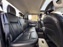 Zunanja slika - Nissan Navara - Tekna 2.3DCI AVT. 4x4 DK - SLO POREKLO - 97.000 km - 11 - Predogledna slika