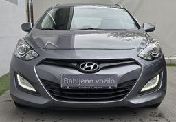 Zunanja slika - Hyundai i30 Wagon - 1.6 GDi Comfort - 2 - Predogledna slika