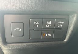 Zunanja slika - Mazda CX-5 - CD175-AWD-REVOLUTION-HEADUP-PANO-RADAR-USNJE - 13 - Predogledna slika