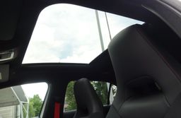 Zunanja slika - Mercedes-Benz A-Razred - Mercedes-AMG A 35 4MATIC+ - 17 - Predogledna slika