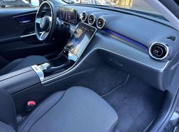 Zunanja slika - Mercedes-Benz C-Razred - C 220 d 4MATIC-LOOK C63AMG-KAM360-NAVI-LED... - 12 - Predogledna slika