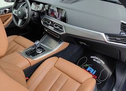Zunanja slika - BMW X5 - serija : 30d-XD-M-PAKET-PANOR-360-KAMER-HARMAN-LED-ACC-21C- - 11 - Predogledna slika