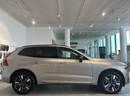 Zunanja slika - Volvo XC60 - B5  P  AWD Plus Dark... - 3 - Predogledna slika