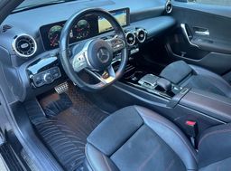 Zunanja slika - Mercedes-Benz A-Razred - A 180d 7G-DCT-AMG-KAMERA-NAVI-WIDESCREEN-LED-18COL - 7 - Predogledna slika