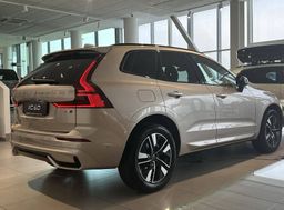 Zunanja slika - Volvo XC60 - B5  P  AWD Plus Dark... - 2 - Predogledna slika