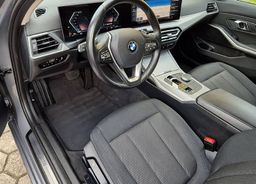Zunanja slika - BMW Serija 3 - Touring: 318d X-line WIDESCREEN FULL LED 1.LETNO JAMSTVO - 7 - Predogledna slika