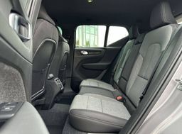 Zunanja slika - Volvo XC40 - B3 P Core AT DCT... - 11 - Predogledna slika