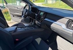 Zunanja slika - Volvo V60 - D4 Momentum Avt. ZELO LEP - 10 - Predogledna slika
