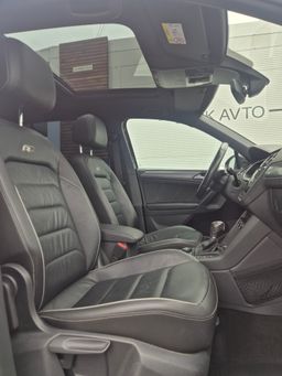 Notranja slika - VW Tiguan - 4motion 2,0 TDI BMT Highline DSG - 8 - Predogledna slika