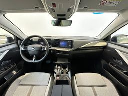 Zunanja slika - Opel Astra - 1.2T Elegance | BOGATO OPREMLJENA | UGODNO - 8 - Predogledna slika