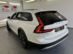 Zunanja slika - Volvo V90 Cross Country - 2.0 B4 D Ultimate AWD.KAMERA.LED.PANORAMA - 15 - Predogledna slika