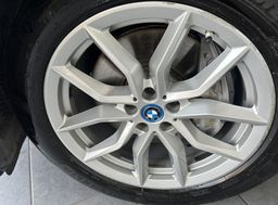 Zunanja slika - BMW X5 - serija :  xDrive45e Avt.KLJUKA.KAMERA.LED.USNJE.TOP - 3 - Predogledna slika