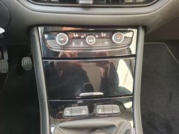 Zunanja slika - Opel Grandland X - 1.2 TURBO 96KW - 19 - Predogledna slika