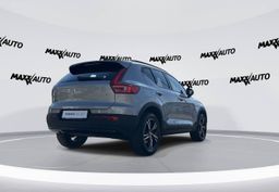 Zunanja slika - Volvo XC40 - B3P Plus Dark Avt - 4 - Predogledna slika