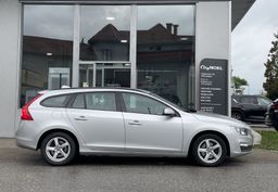 Zunanja slika - Volvo V60 - TEMPOMAT-VELIKI SERVIS-MULTIFUNKCIJA-AVT.KLIMA - 3 - Predogledna slika