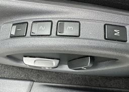 Zunanja slika - Volvo XC60 - D4 A AWD  Momentum-PANORAMA+GRET.SEDEŽEV-BIXENON - 11 - Predogledna slika