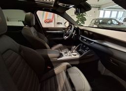 Zunanja slika - Alfa Romeo Stelvio - Intensa 2.0 Turbo 280 Q4 - 9 - Predogledna slika