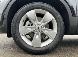 Zunanja slika - Volvo XC40 - B3 P Core AT DCT... - 8 - Predogledna slika