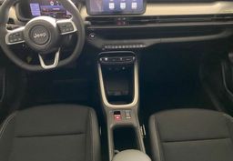 Zunanja slika - Jeep Avenger - Altitude 1.2 E-DCT6 MHEV 100 - 8 - Predogledna slika